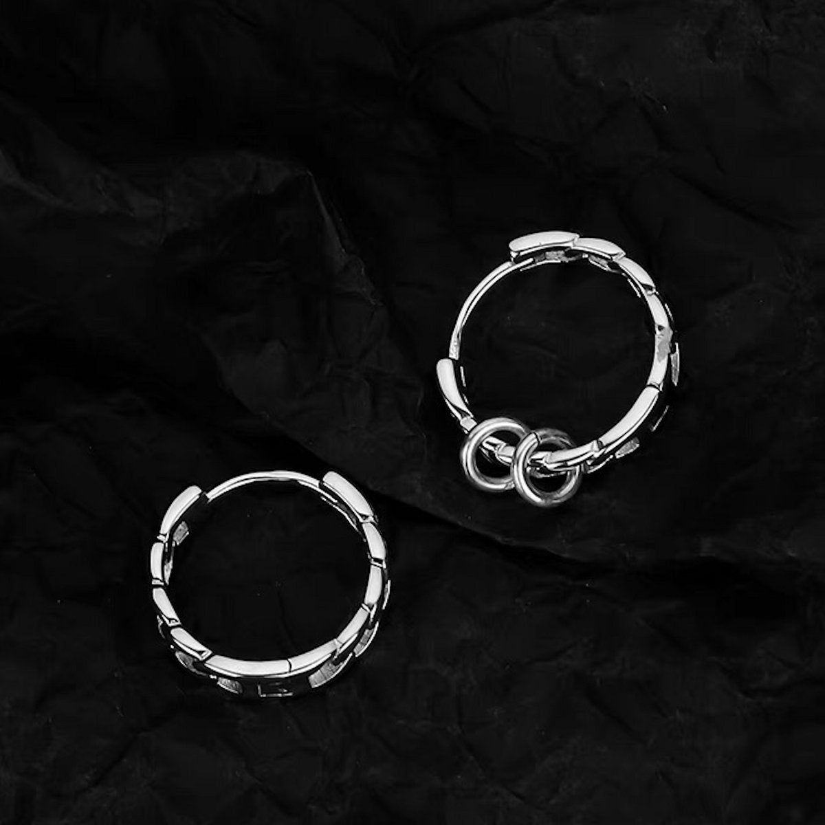 Pendientes de aro con cadena de plata de diseño único