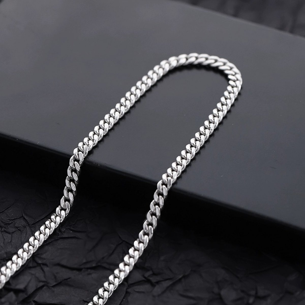 Collar cubano atemporal - 5 mm de ancho - Plata de ley