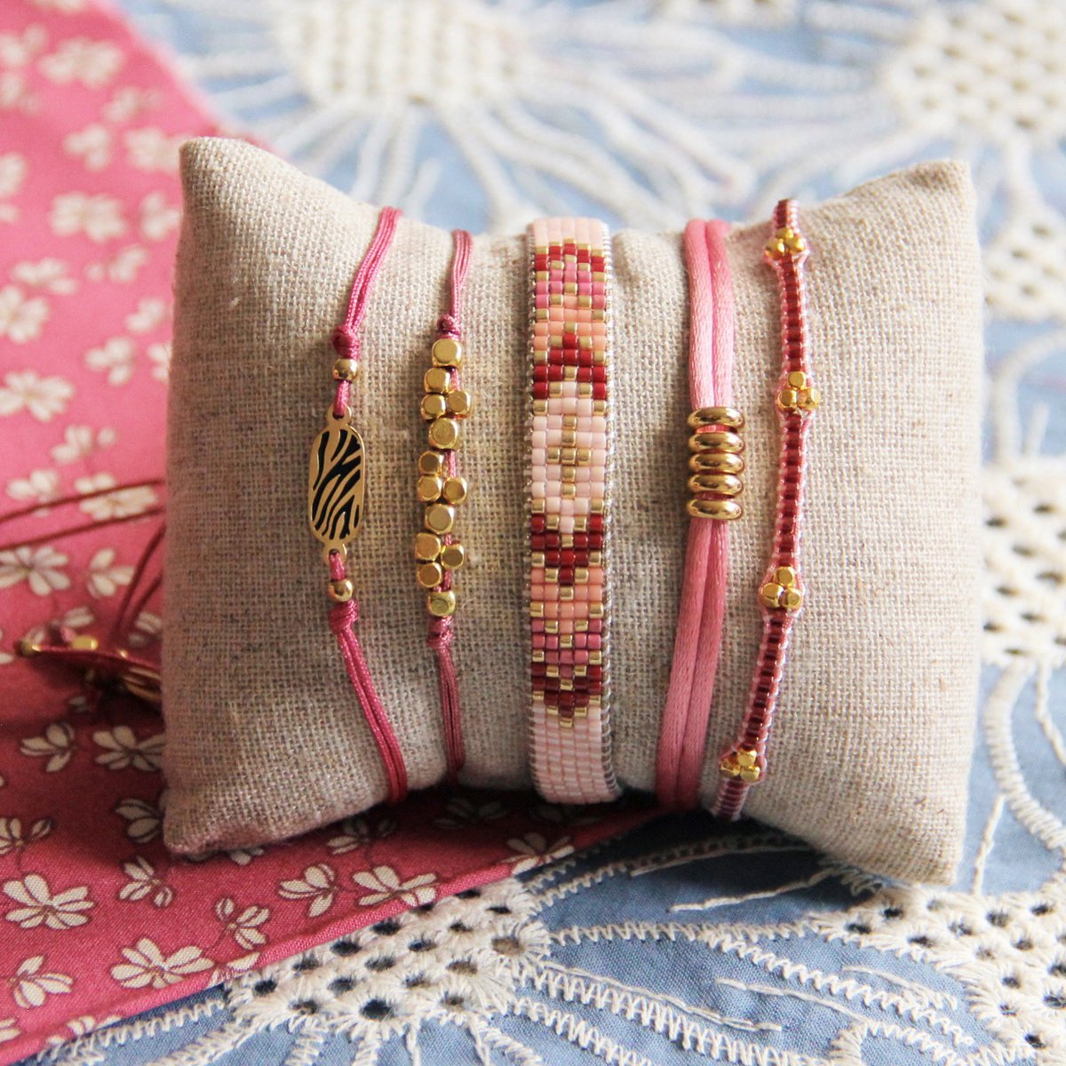 Pulsera tejida Salmón/Rojo/Rosa/Chapado en oro