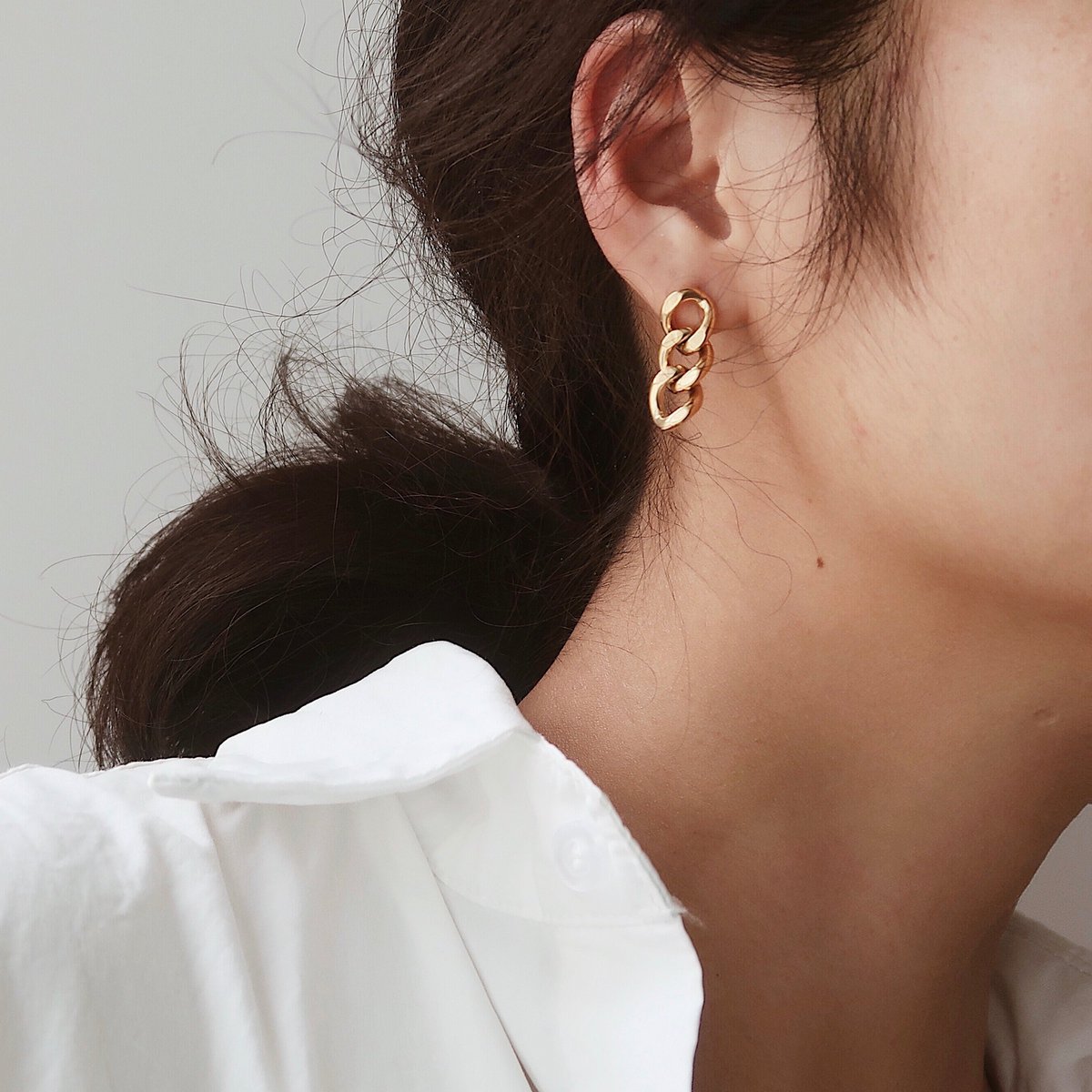 Elegante Ketting Schakel Oorbel - Goud