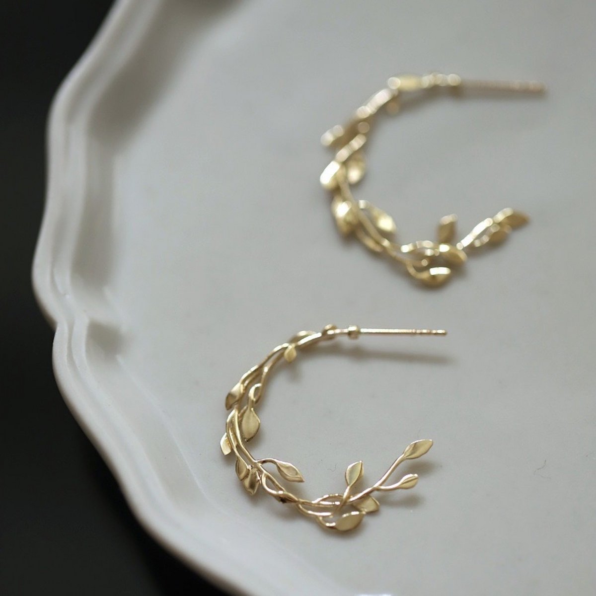 Corona de laurel - Pendiente de hoja elegante - oro vermeil y plata de ley