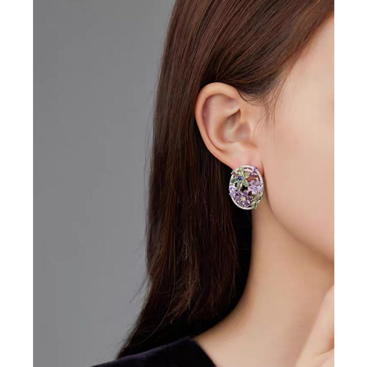 Les Nymphéas Luminescent: pendientes brillantes con piedras preciosas en forma de nenúfar