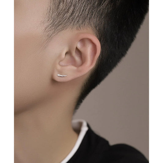 Uniek ontwerp Minimalistische lijn zilveren oorstekers