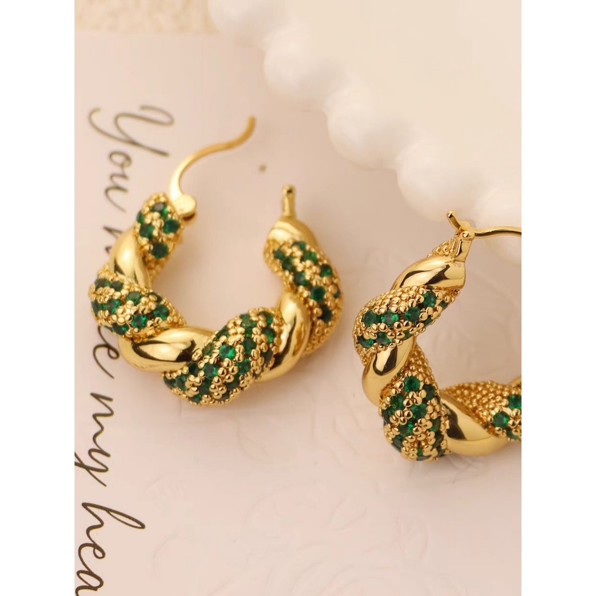 Pendientes Trenzados Clásicos De Piedra Verde - Oro