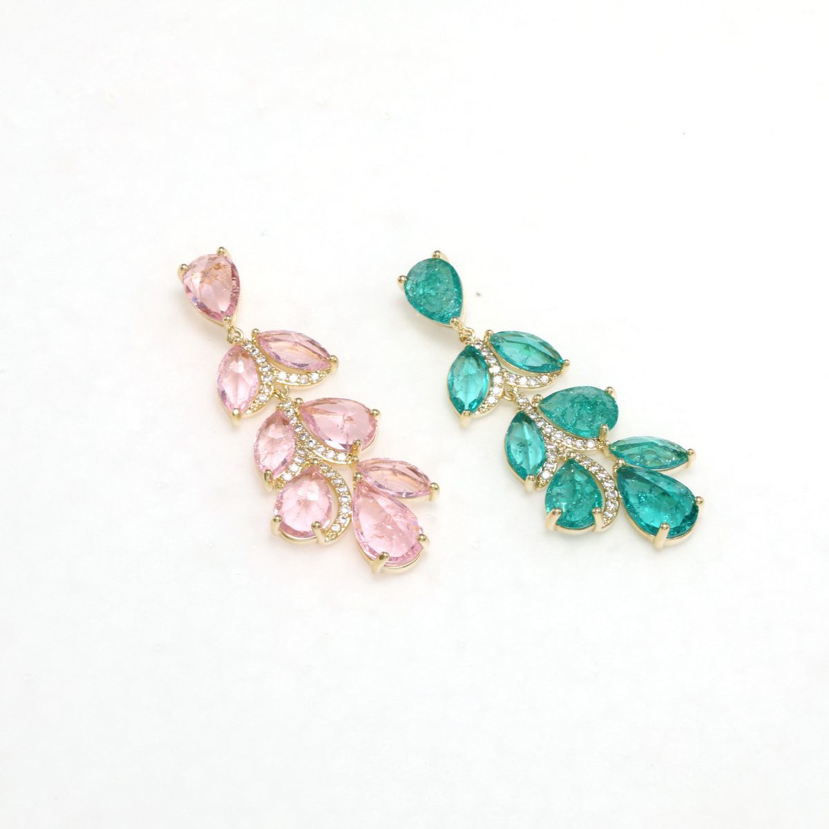 Pendientes grandes con forma de hojas fantasía estilo princesa