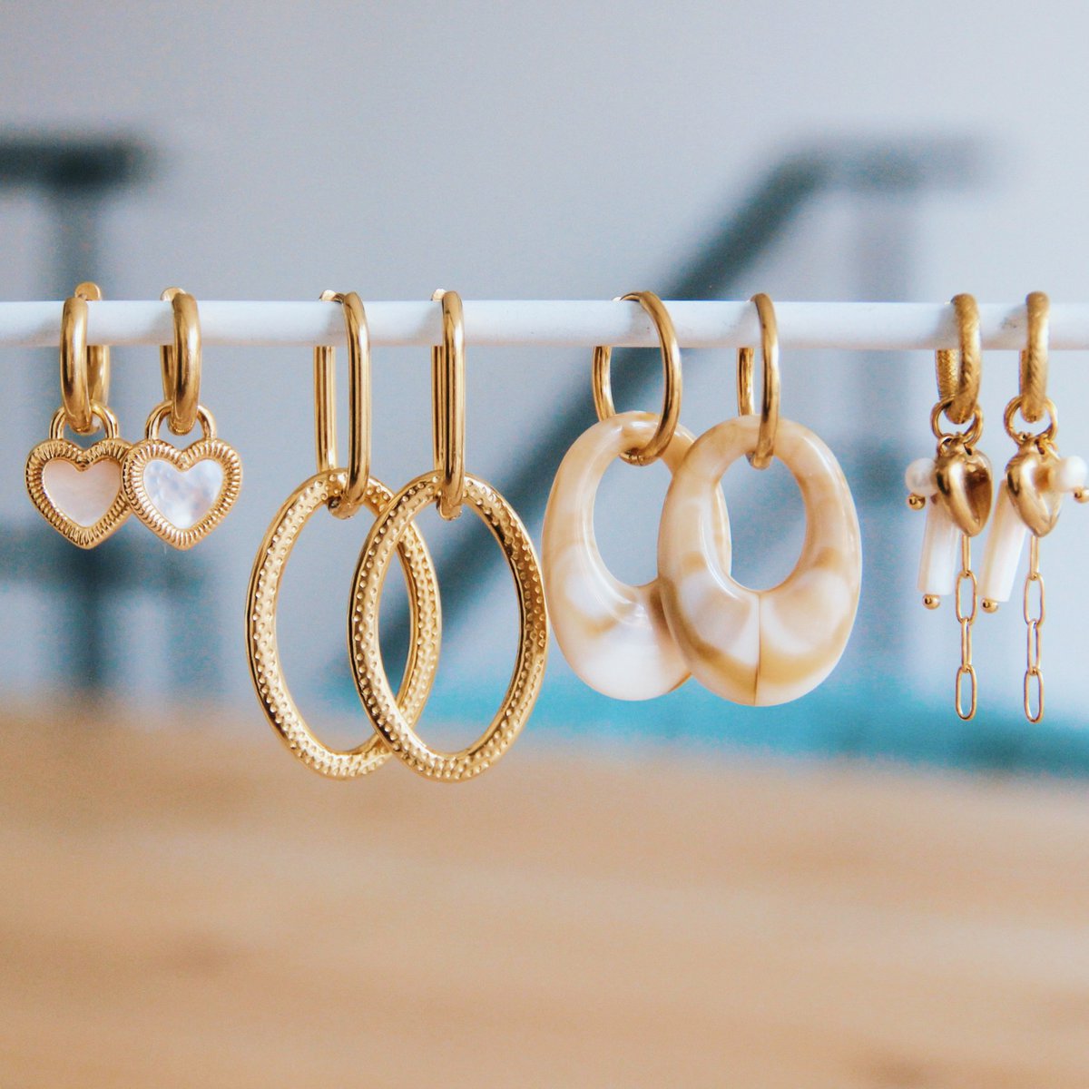 RVS bewerkte creool met koker, hart en ketting - parelmoer / goud