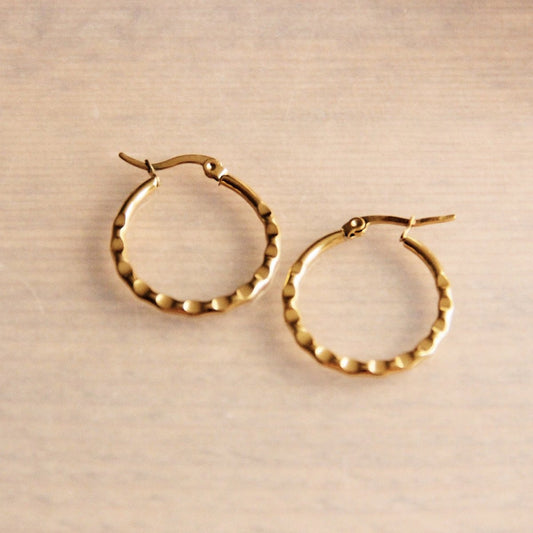 Creool 25mm "Reliëf" - Goud