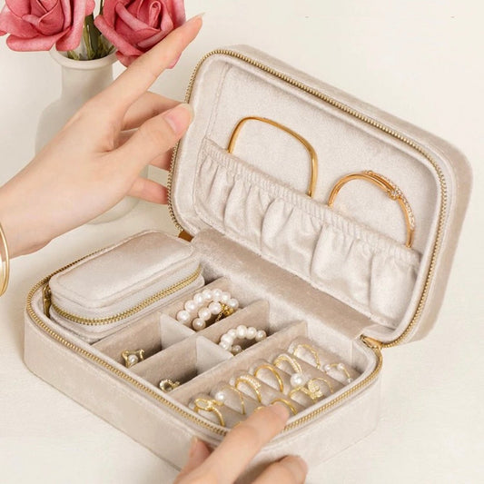 Chique Sieraden reisbox van Fluweel - Licht Beige