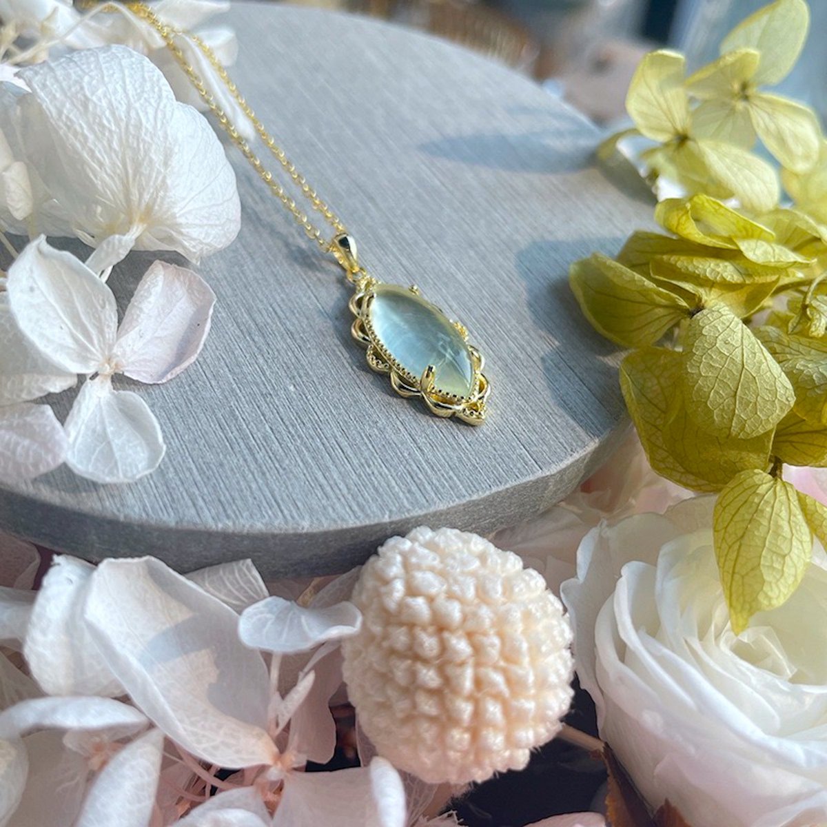 Onvoorwaardelijke liefde - Vintage geïnspireerde natuurlijke Prehniet Marquise hanger ketting - Goud vermeil - AAAA kwaliteit