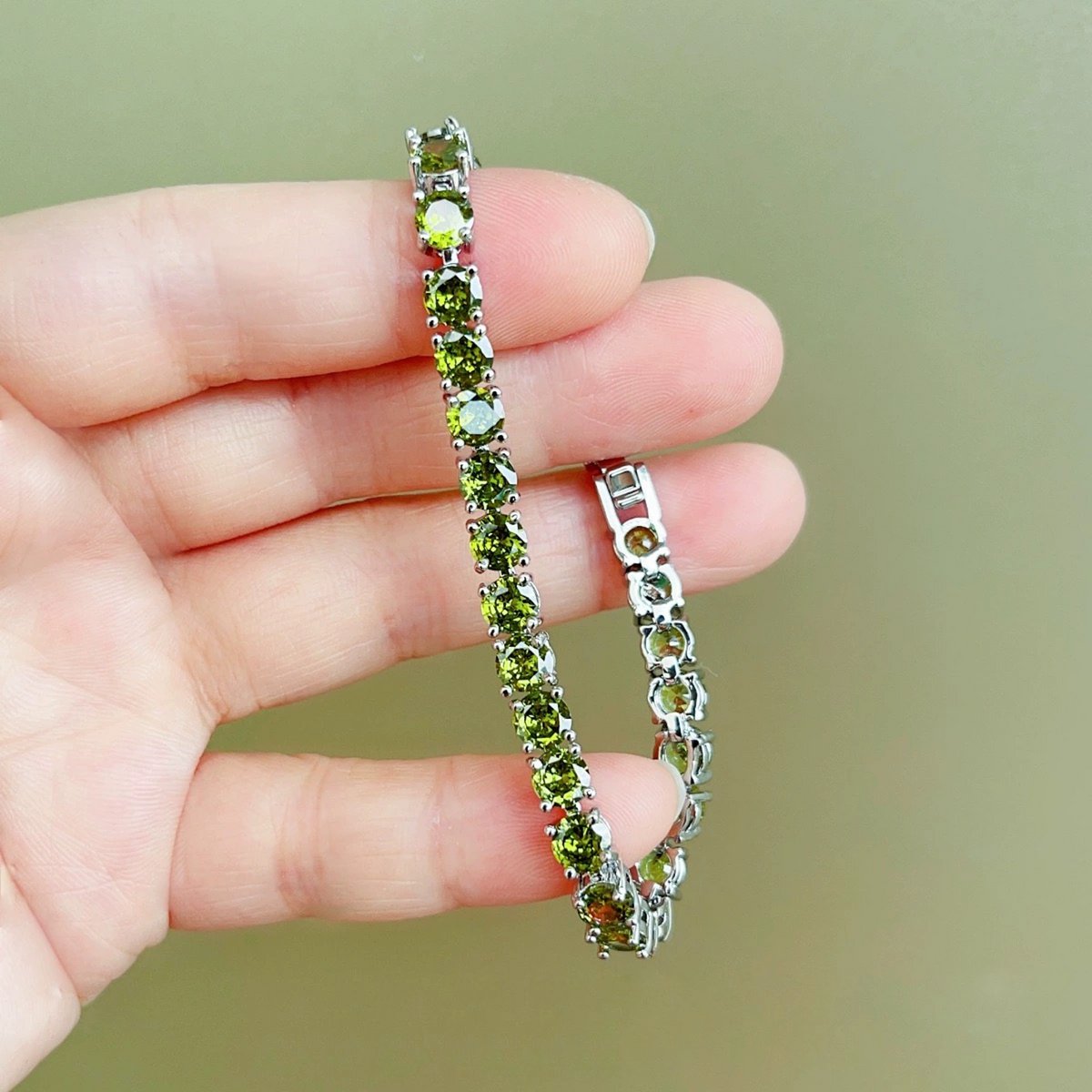 Pulsera elegante con piedras preciosas verde esmeralda - Plata 