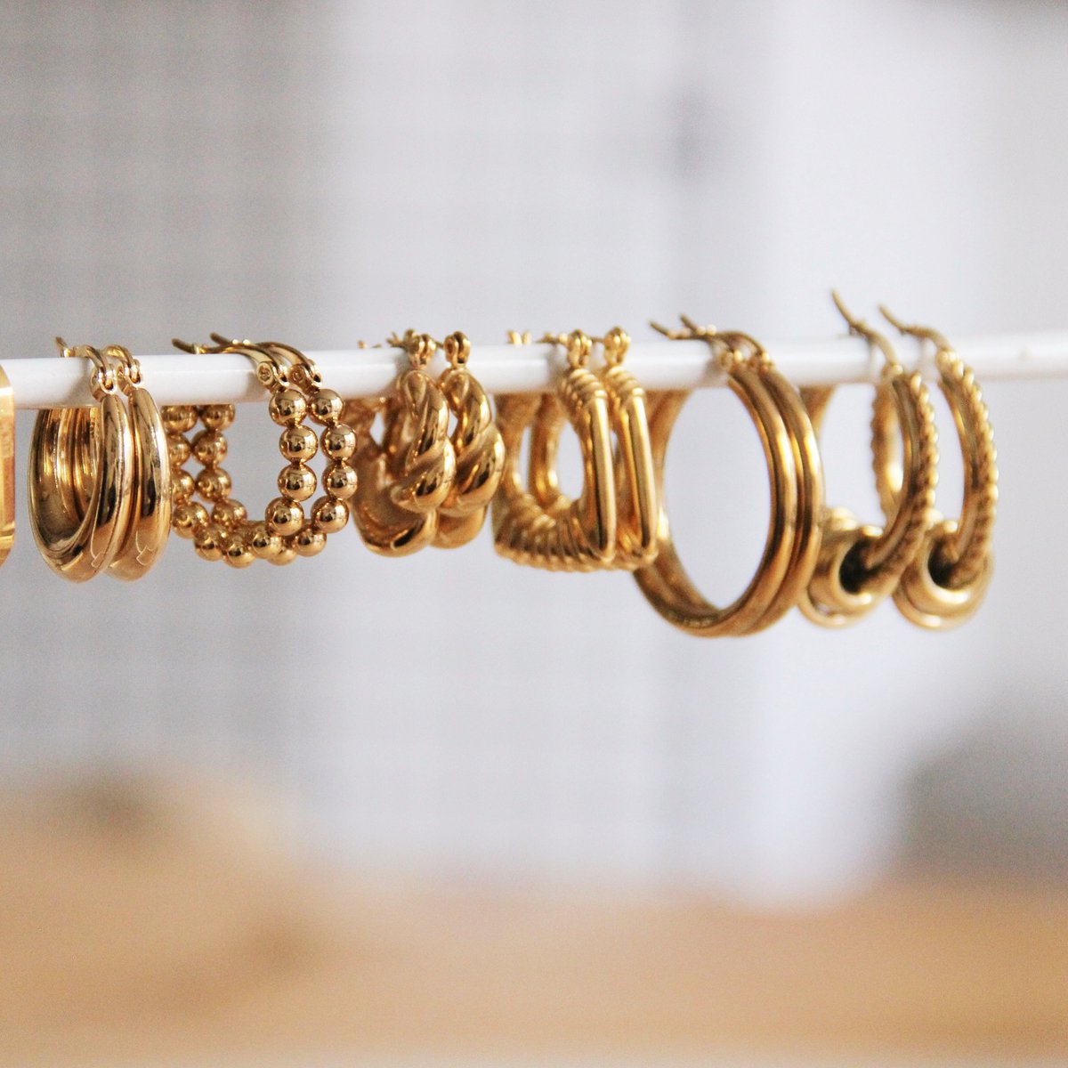 Ovale oorbellen "Breed" - Goud