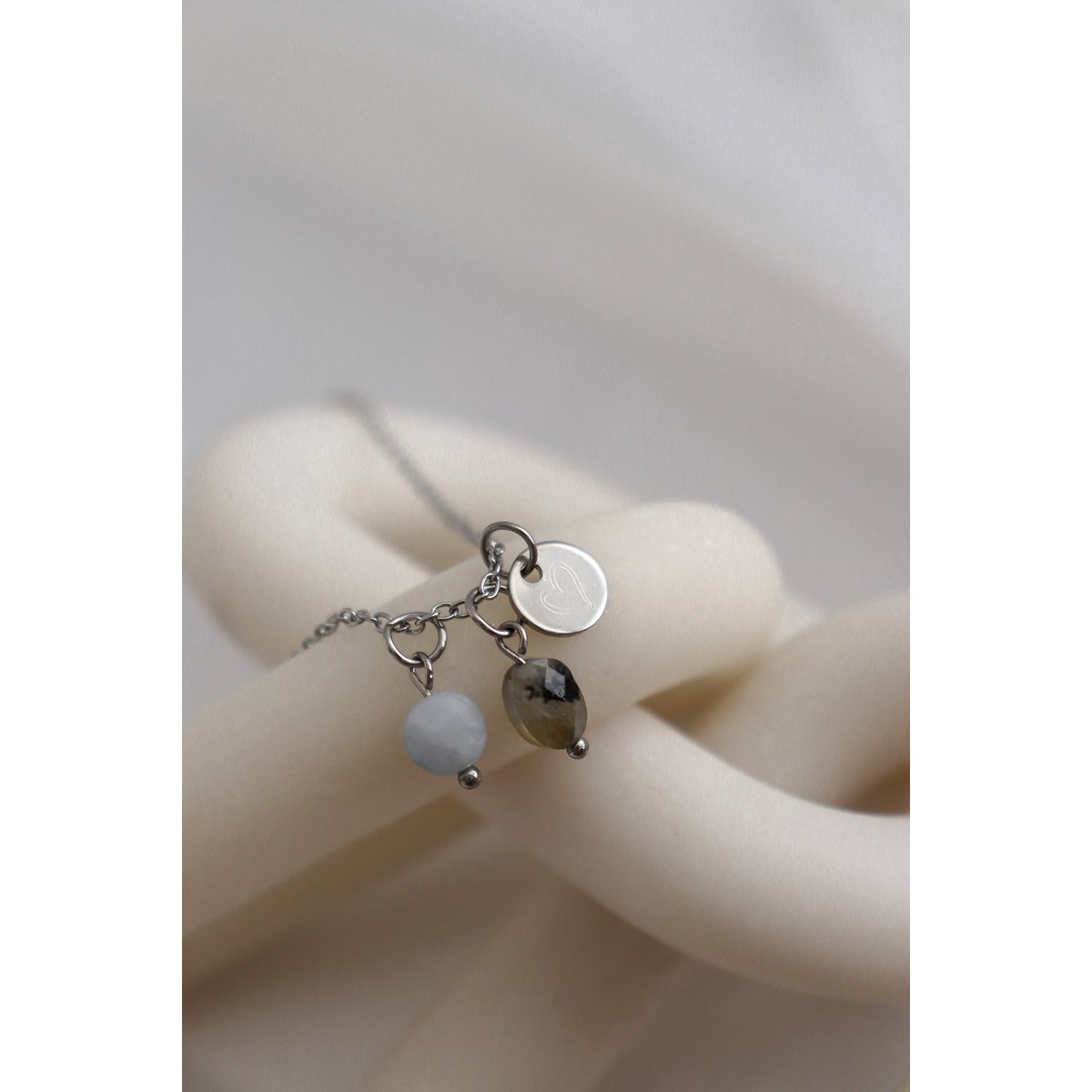 Aquamarine, Labradorite & Hart Ketting - Zilver
