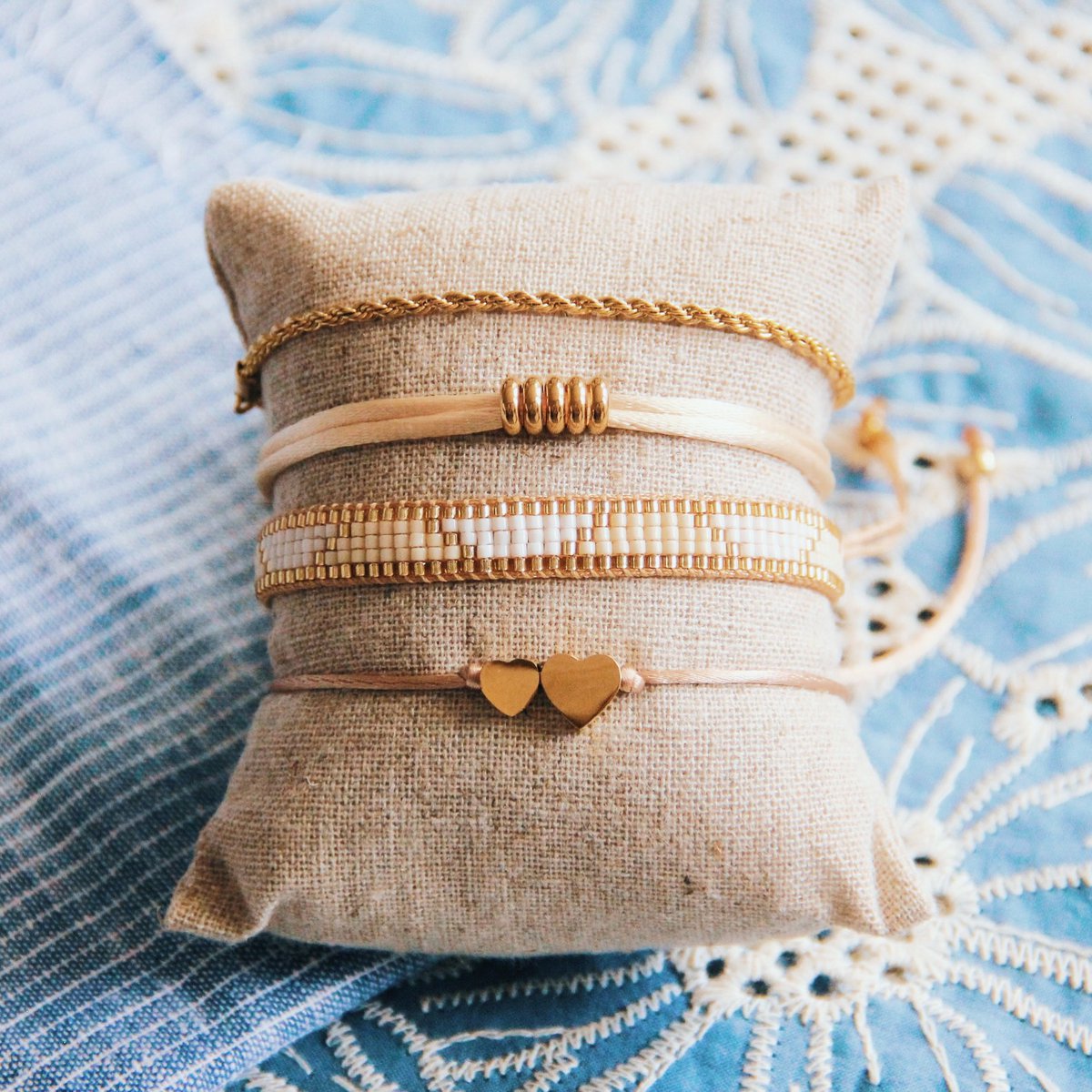 Satijn Armband met Ringen - Zandkleurig/Goud