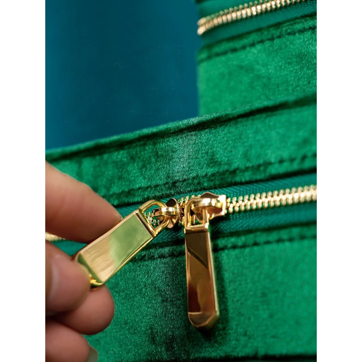 Smaragd Groen Fluwelen Sieraden- en bijbehorende Ringen Reisbox