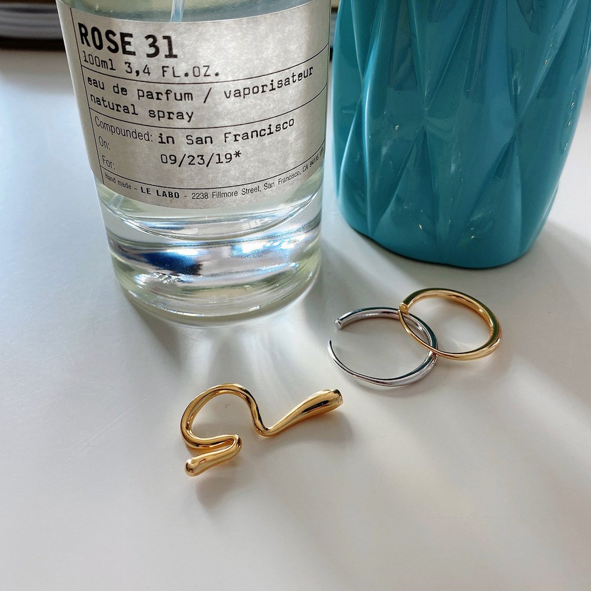 Ear cuff with small geometric line, one piece, gold and silver