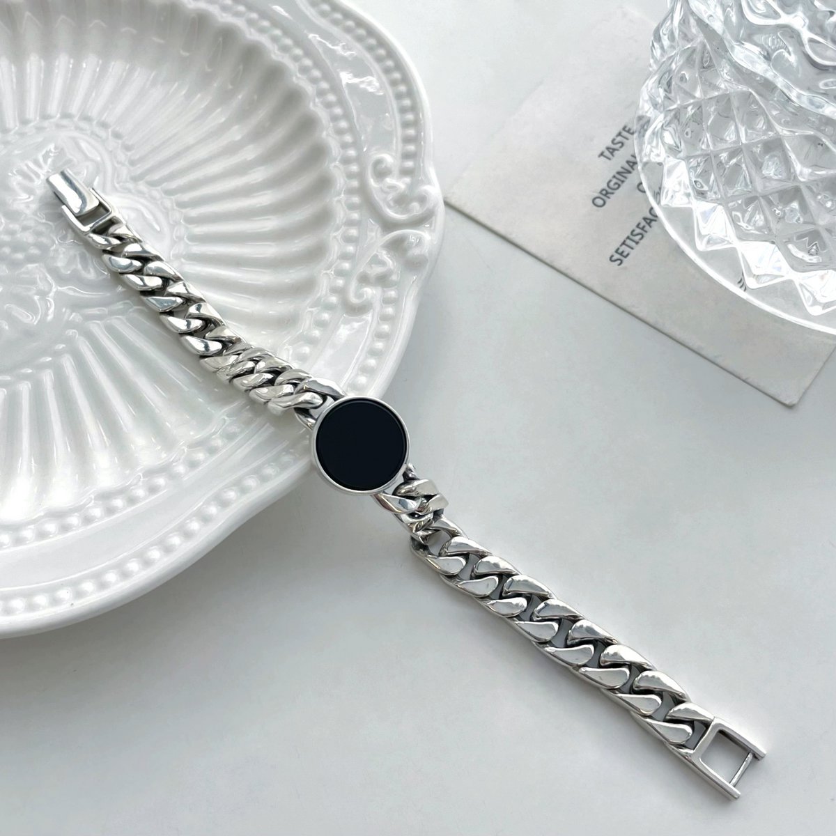 Gewaagde Sterling zilveren Cubaanse kettingarmband - ronde zwarte onyx